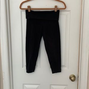 Leggings. Capri length